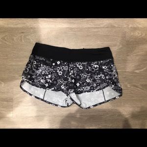 Seawheeze Lululemon Speed Shorts